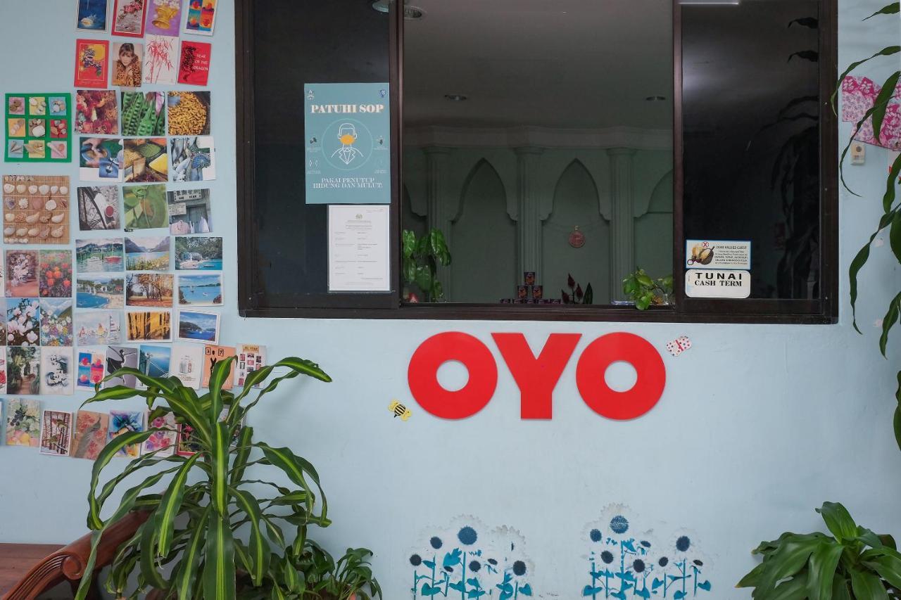 Oyo 90015 Indah Chalet Kuala Rompin Exterior photo